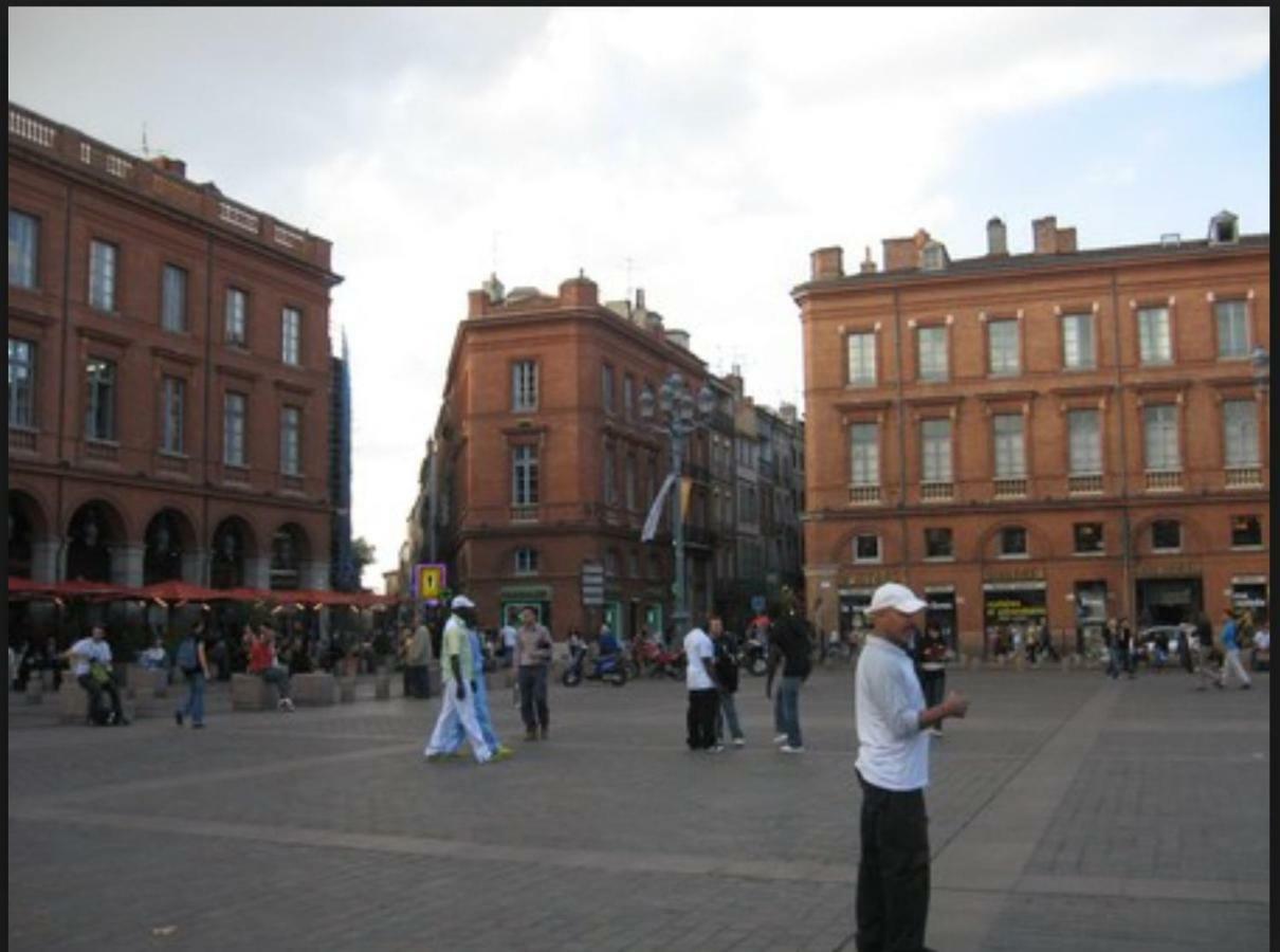 Appartement Toulouse Plein Centre-Jusqu'A 4 Personnes-Parking Et Petit Dejeuner Inclus المظهر الخارجي الصورة