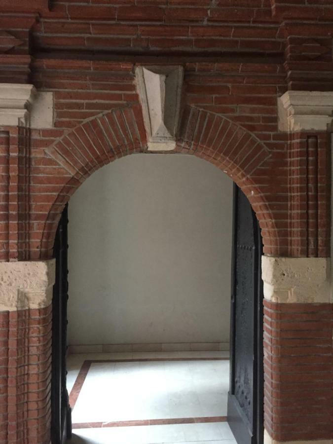 Appartement Toulouse Plein Centre-Jusqu'A 4 Personnes-Parking Et Petit Dejeuner Inclus المظهر الخارجي الصورة